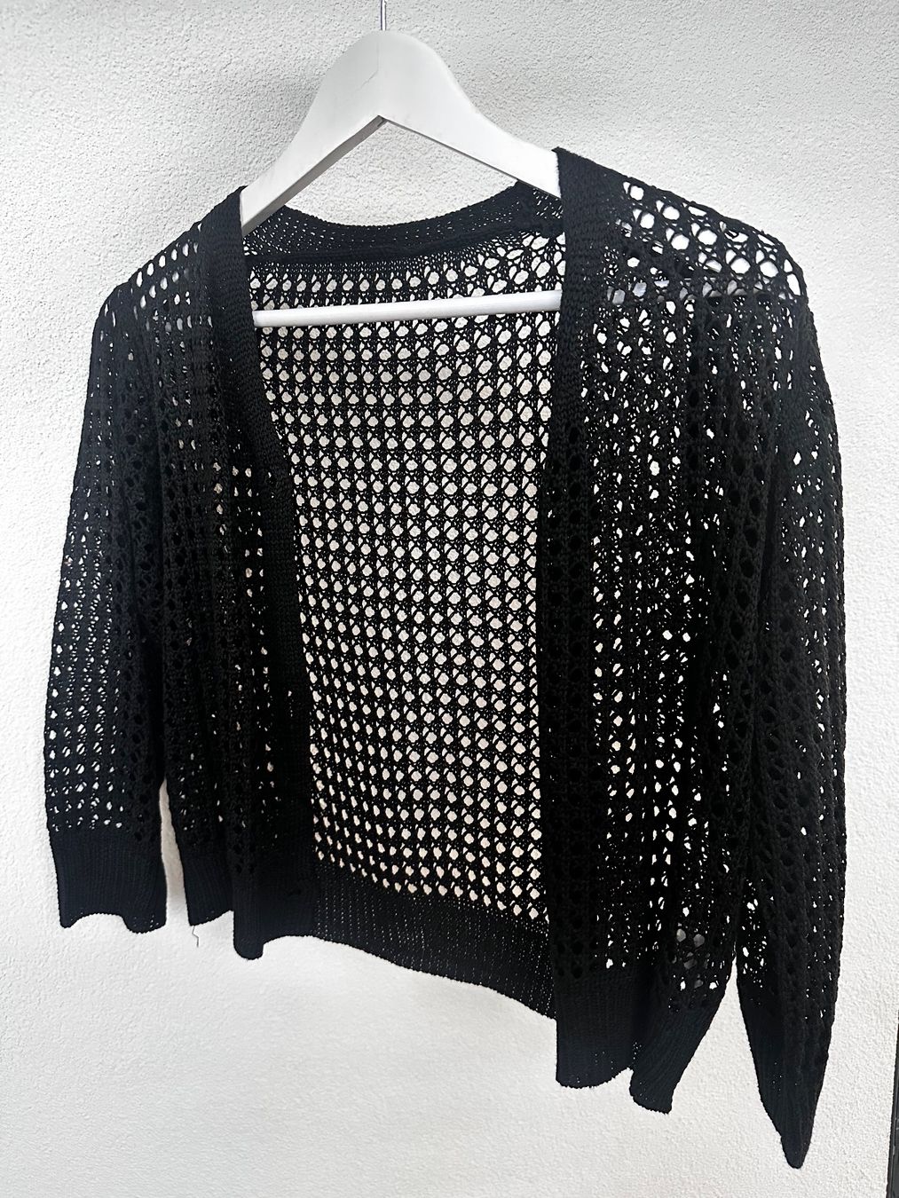 Jacken: SCHWARZER STRICK-CARDIGAN – Neu (gemäss Beschreibung) aus Haldenstein von enie123 1