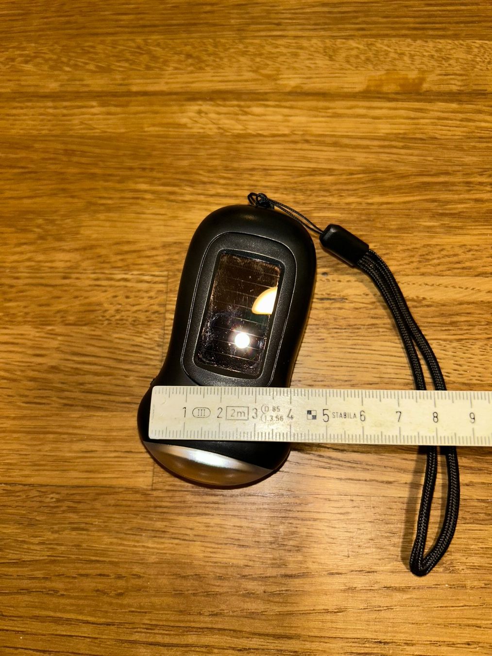 Lampen: Kompakte Dynamo und Solar Taschenlampe – Neu und originalverpackt aus Küsnacht ZH von filo_fila8700 7