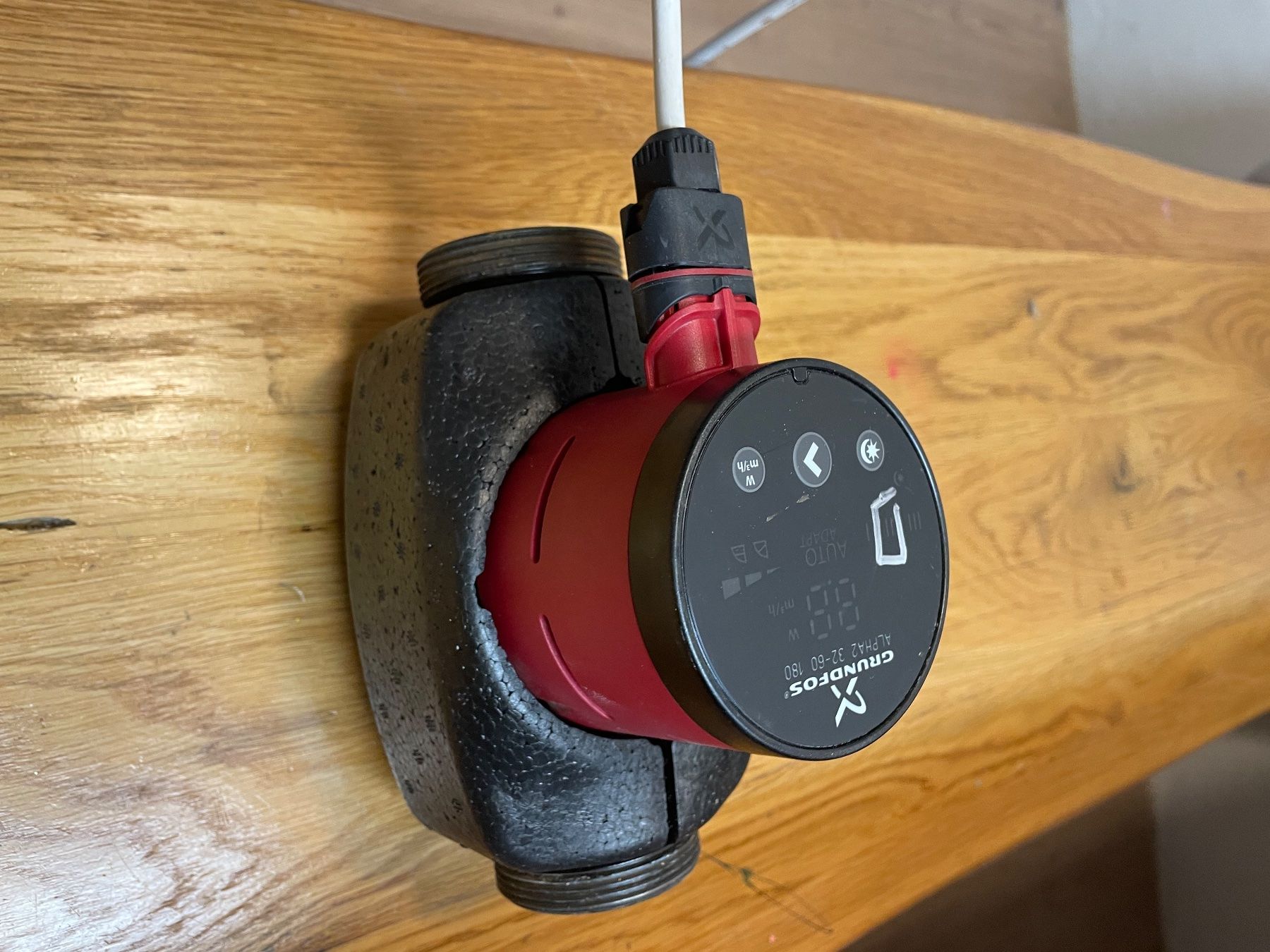 Grundfos Riscaldamento: Grundfos Umwältspumpe Alpha 2 – Usato da Schötz venduto da Herbie 2