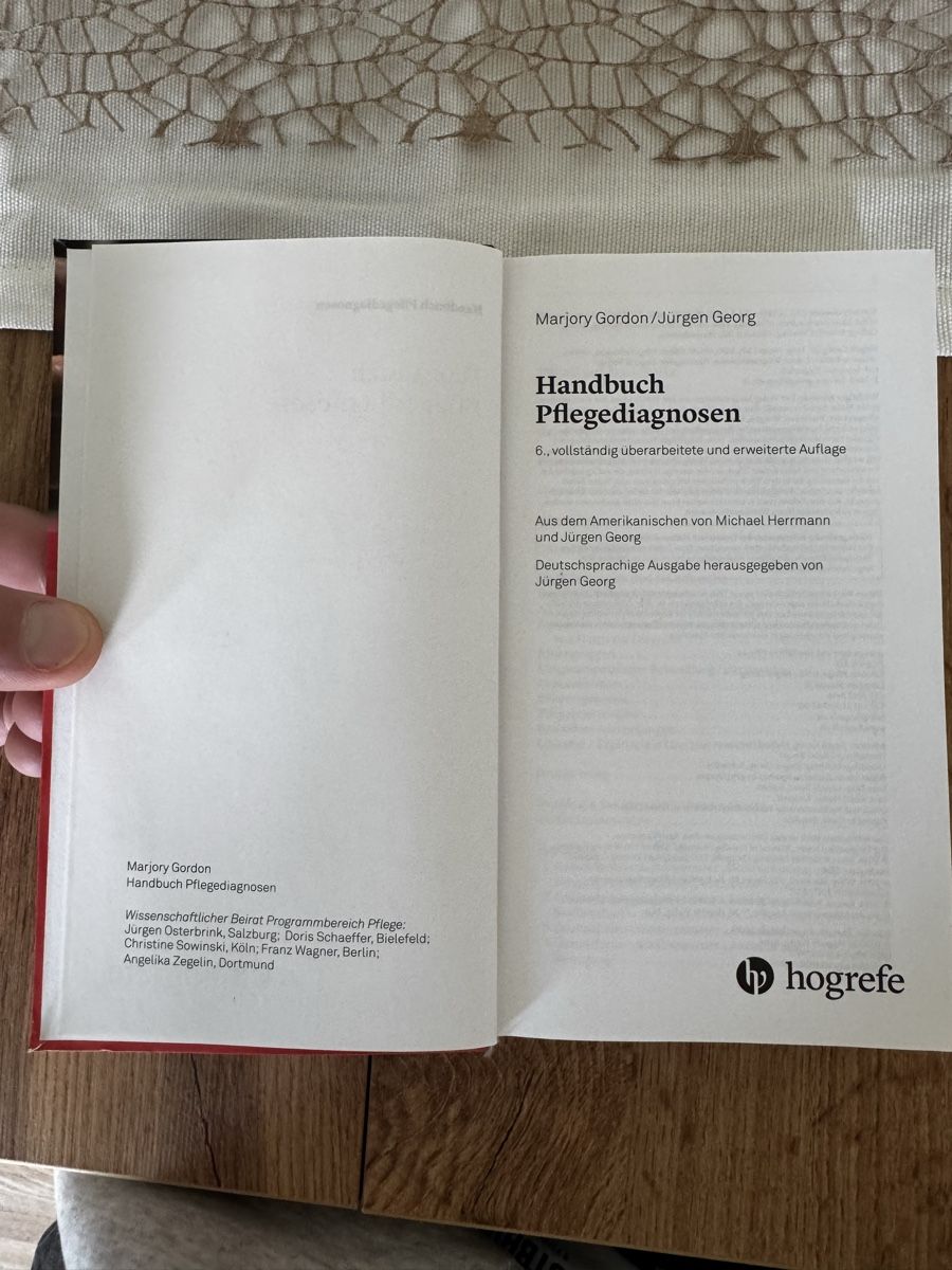 Libri: Handbuch Pflegediagnose hogrefe Verlag – Usato da Zürich venduto da Doeme1999 3