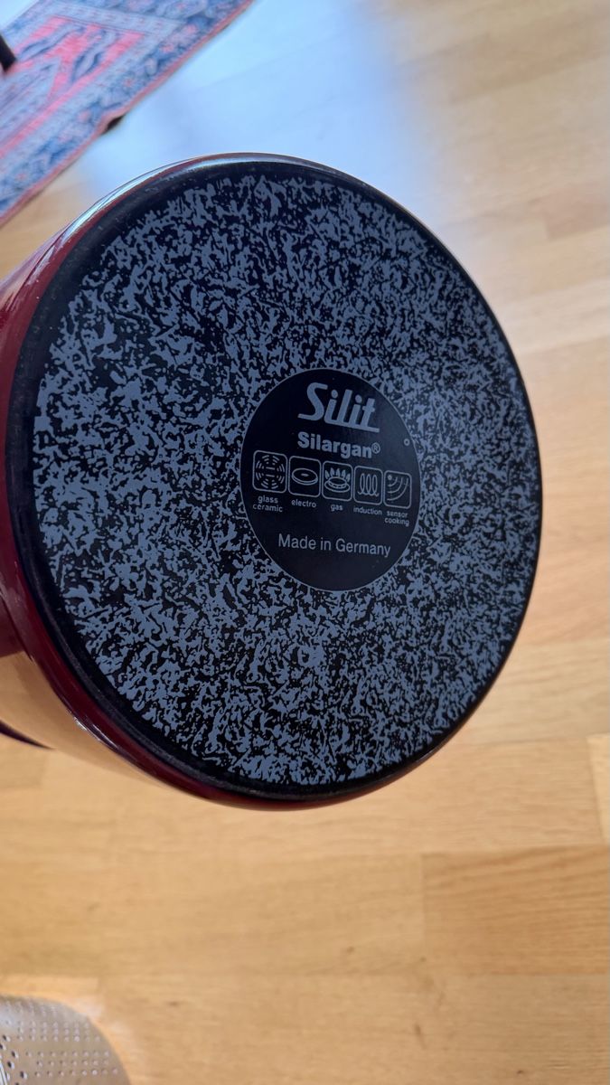 Casseroles: Silit Topf mit Sieb – D'occasion à Uster par GTSpeed 6