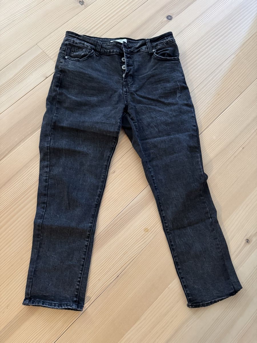 Jeans: 3/4 Jeans – Gebraucht aus Langnau i.E. von 4musketiere