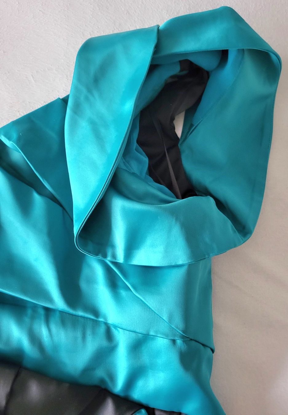 Karen Millen Kleider: Elegantes Cocktailkleid – Gebraucht aus Basel von jma_vh95 4
