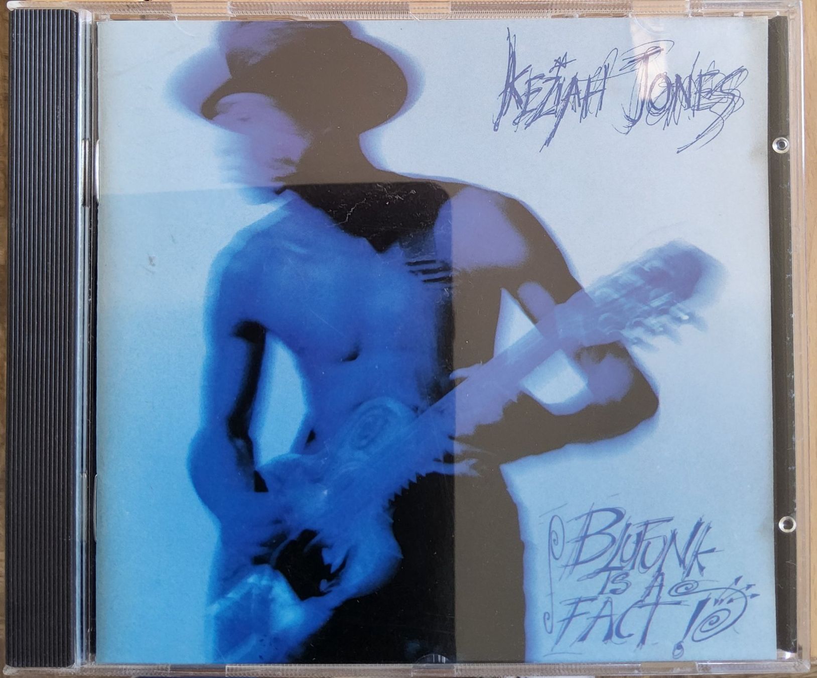 CD: Keziah Jones - Blufunk Is A Fact! – Usato da Zofingen venduto da pfs_72