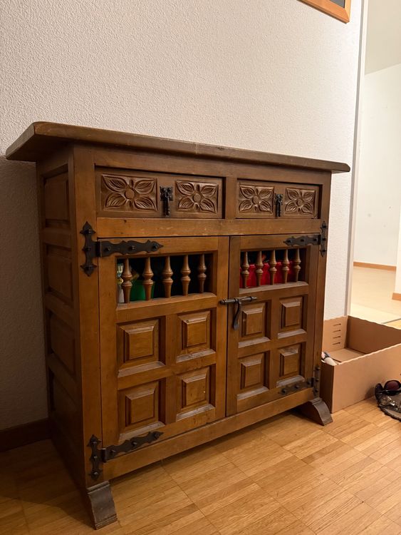 Commodes: Rustikaler Massivholz Schrank, Buffet - Unikat im Landhau... – D'occasion à Niederwil AG par Tony-Toca 2