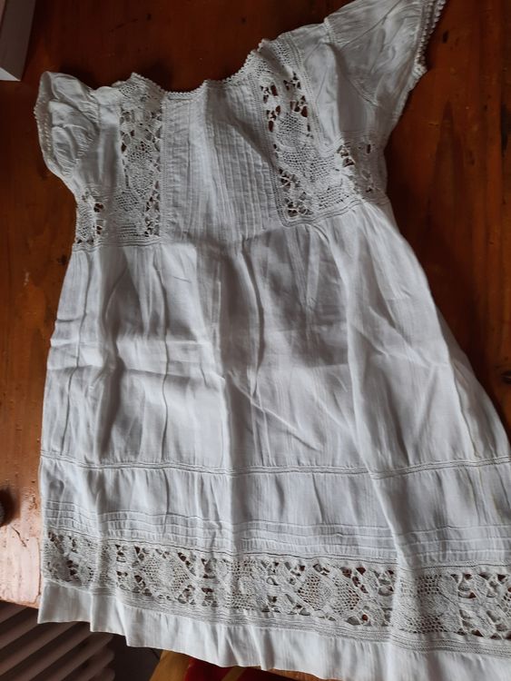 RARE MAGNIFIQUE GRANDE ROBE DE POUPÉE PARISIENNE ANCIENNE