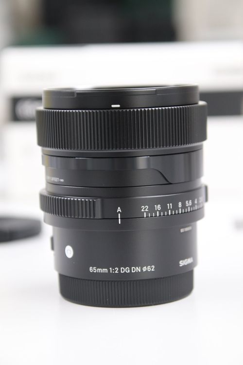 Sigma 65mm F/2.0 DG DN Contemporary Lens For Sony E 353965