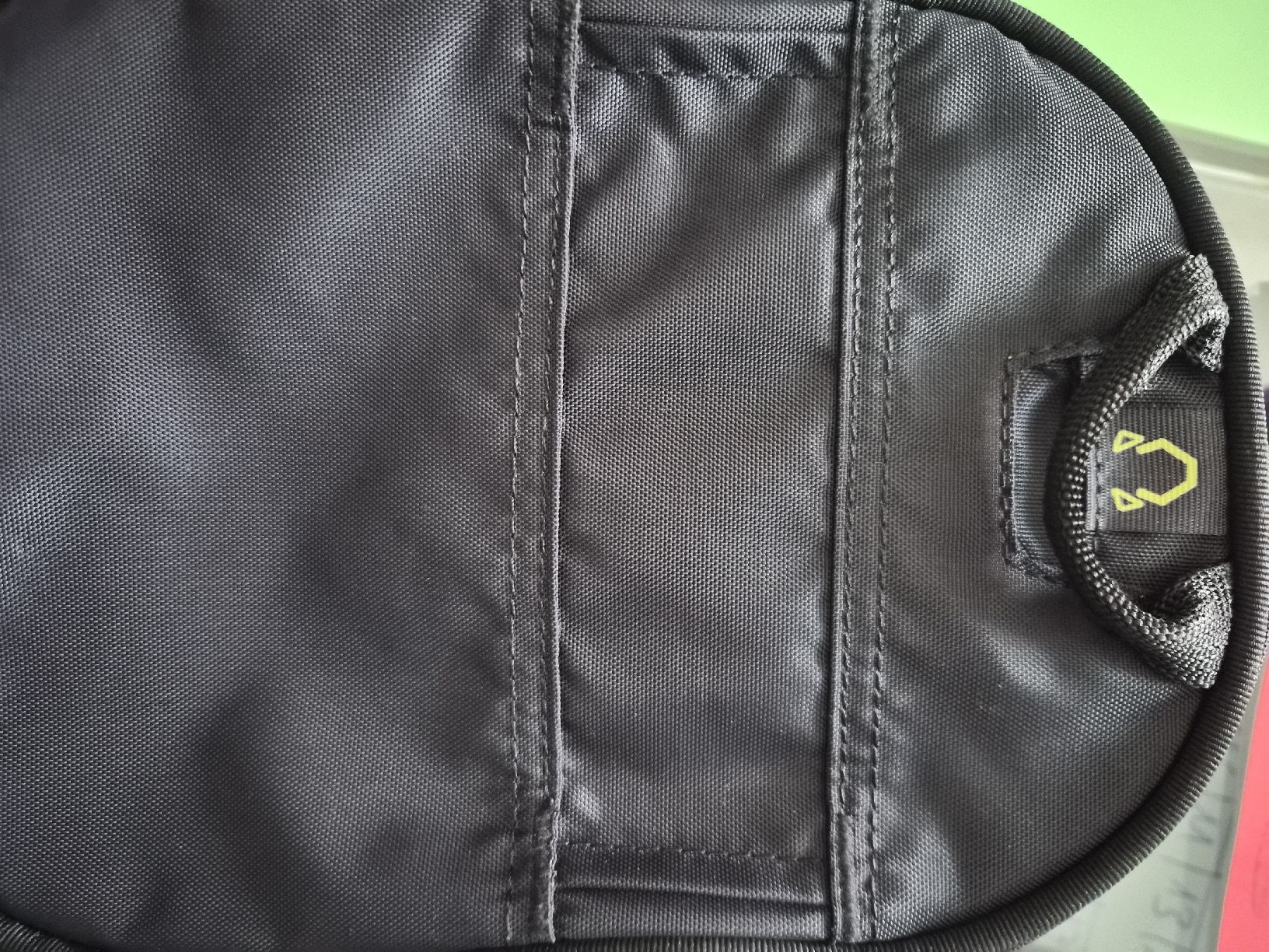 Pacsafe Borse: Umhängetasche Pacsafe Ls100 schwarz. – Usato da Basel venduto da dhe_qbg8 3