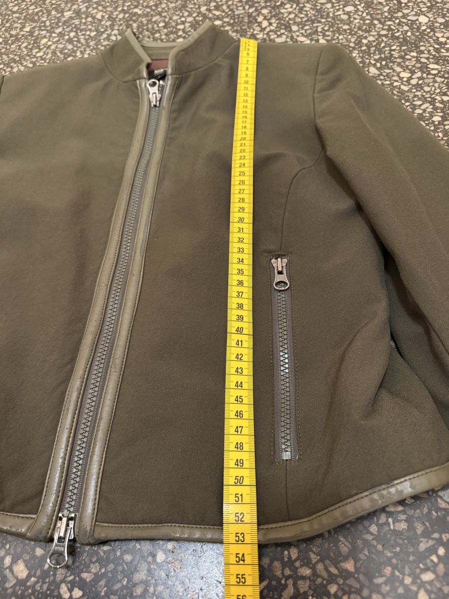 Jacken: Vintage khaki green short zip jacket size 36 – Gebraucht aus Zürich von gva_r9gs 7