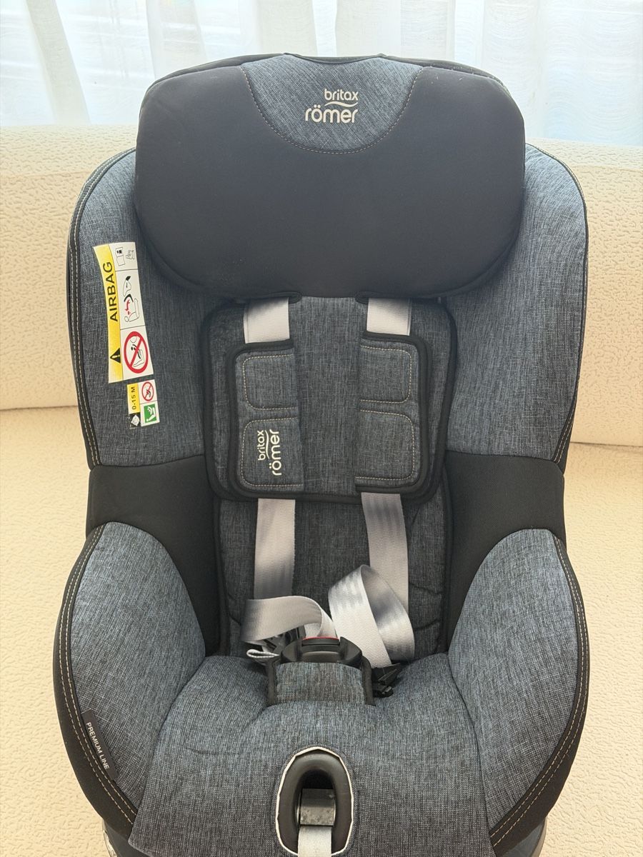Britax Römer Seggiolini per auto: Britax Römer Dualfix M i-Size Premium Line – Nuovo (secondo la descrizione) da Reinach AG venduto da val_cr2k 1