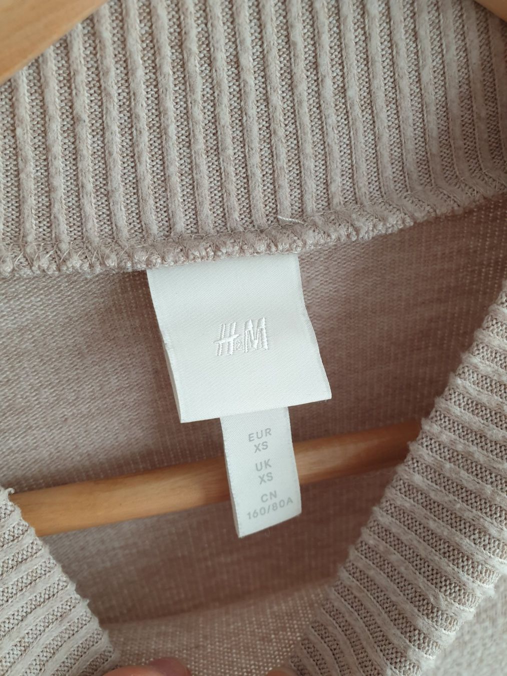 H&M Maglioni & Felpe: Pullover Batwings H&M – Usato da Aigle venduto da Smagbrelle18 4