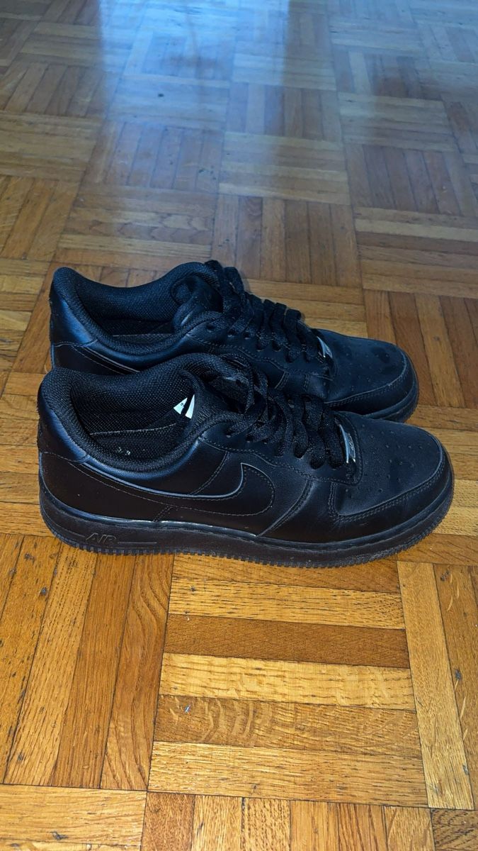Nike Chaussures hommes: Nike Air Force One – Neuf (Voir description) à Crissier par adam_khl
