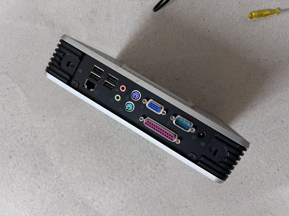 Hewlett Packard PC: HP Thin Client T5720 mit Netzteil und Upgrades – Usato da Uetikon am See venduto da Rimas99 2