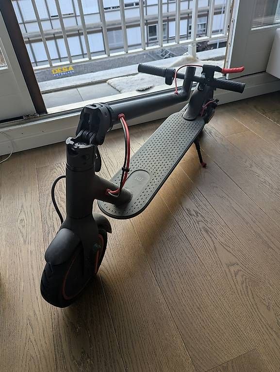 Xiaomi Biciclette: Trottinette électrique – Usato da Genève venduto da jul_hdw8 1