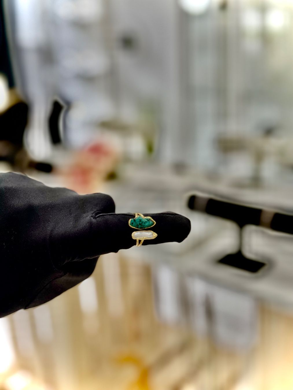 Anelli: Goldener Ring mit Türkis und Perle – Nuovo e nell'imballaggio originale da Grenchen venduto da JAP_Jewellery