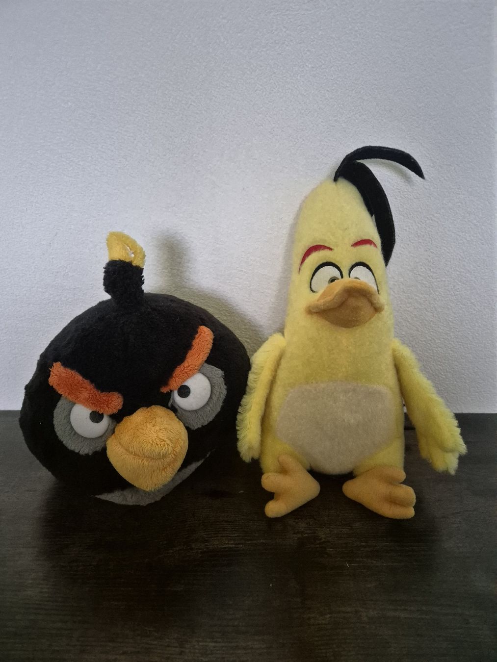 Giocattoli: Angry Birds Plüschtier Set: Chuck & Bomb – Usato da Frauenfeld venduto da Shimy