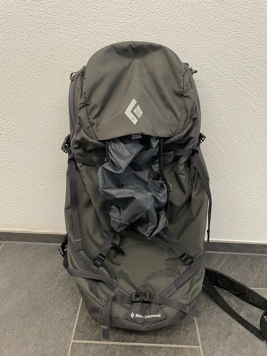 Black Diamond Rucksäcke: Black Diamond Rucksack 33l – Gebraucht aus Engelberg von gus_l6zx 4