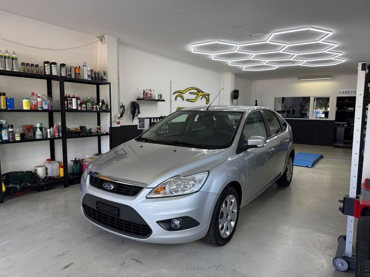 Ford Automobili: Ford Focus 2.0i Automatt – Usato da Belp venduto da Belper.1987
