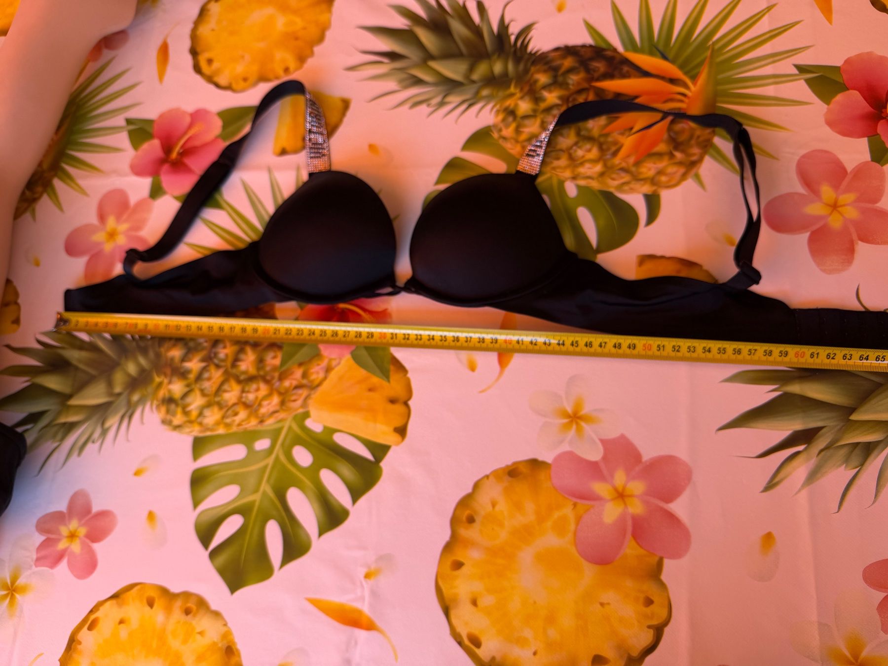 Victoria's Secret Altra biancheria intima: Victoria's Secret - BH - HS - Neuwertig – Usato da Cugnasco venduto da tizianaq 5