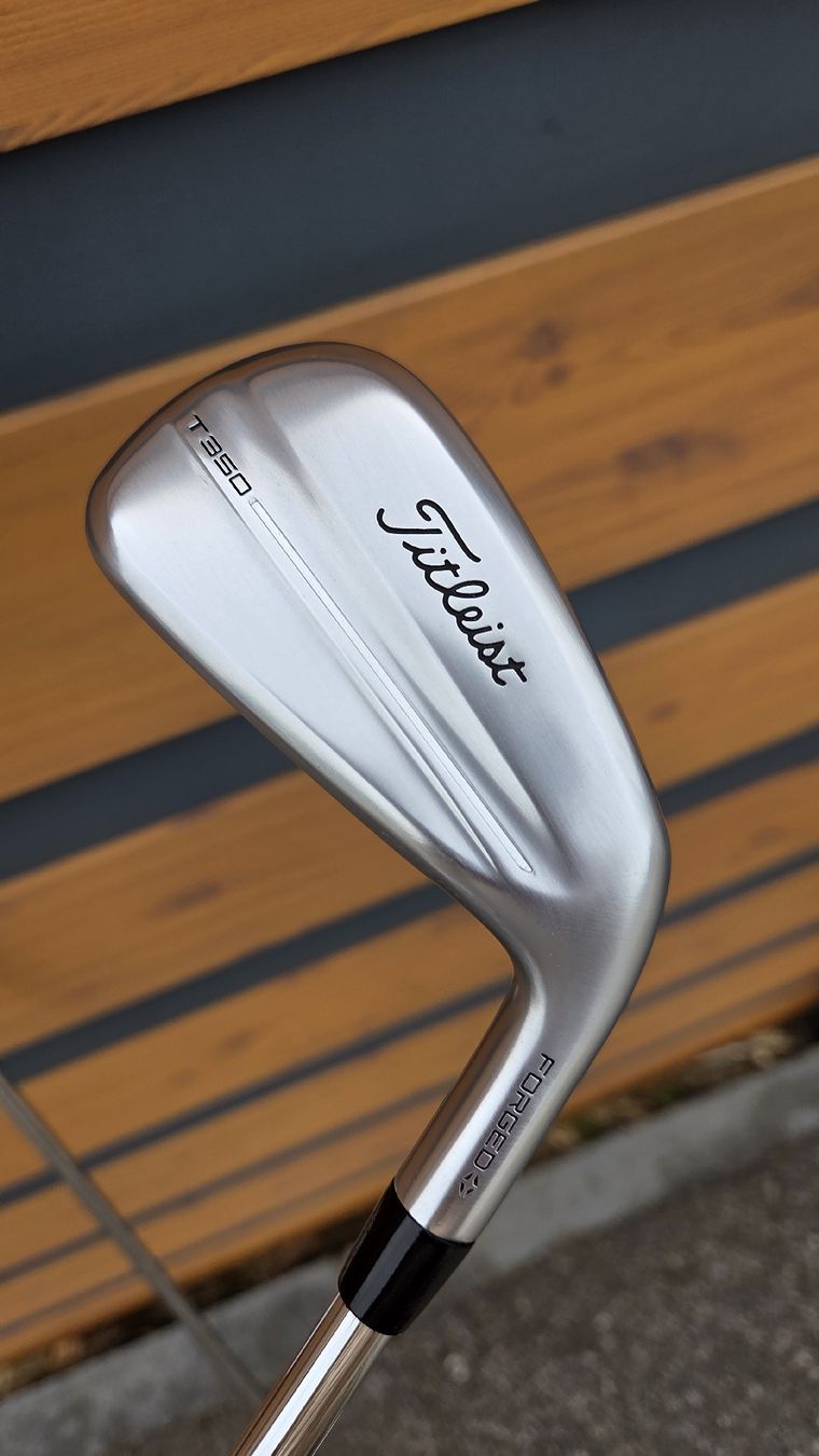 Titleist Mazze & Set: T350 Eisen 7 / neuwertig – Nuovo (secondo la descrizione) da Bösingen venduto da gregorspychiger