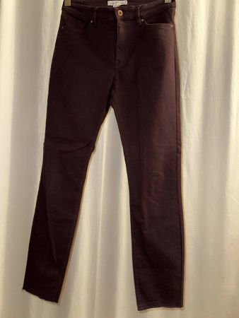 Jeans, neu, violette / bordeaux Slim Fit Hose Gr. 38 S