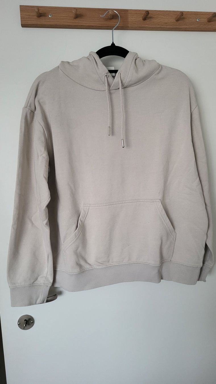 H&M Maglioni & Felpe: sweat à capuche – Usato da Kloten venduto da kar_zjb2