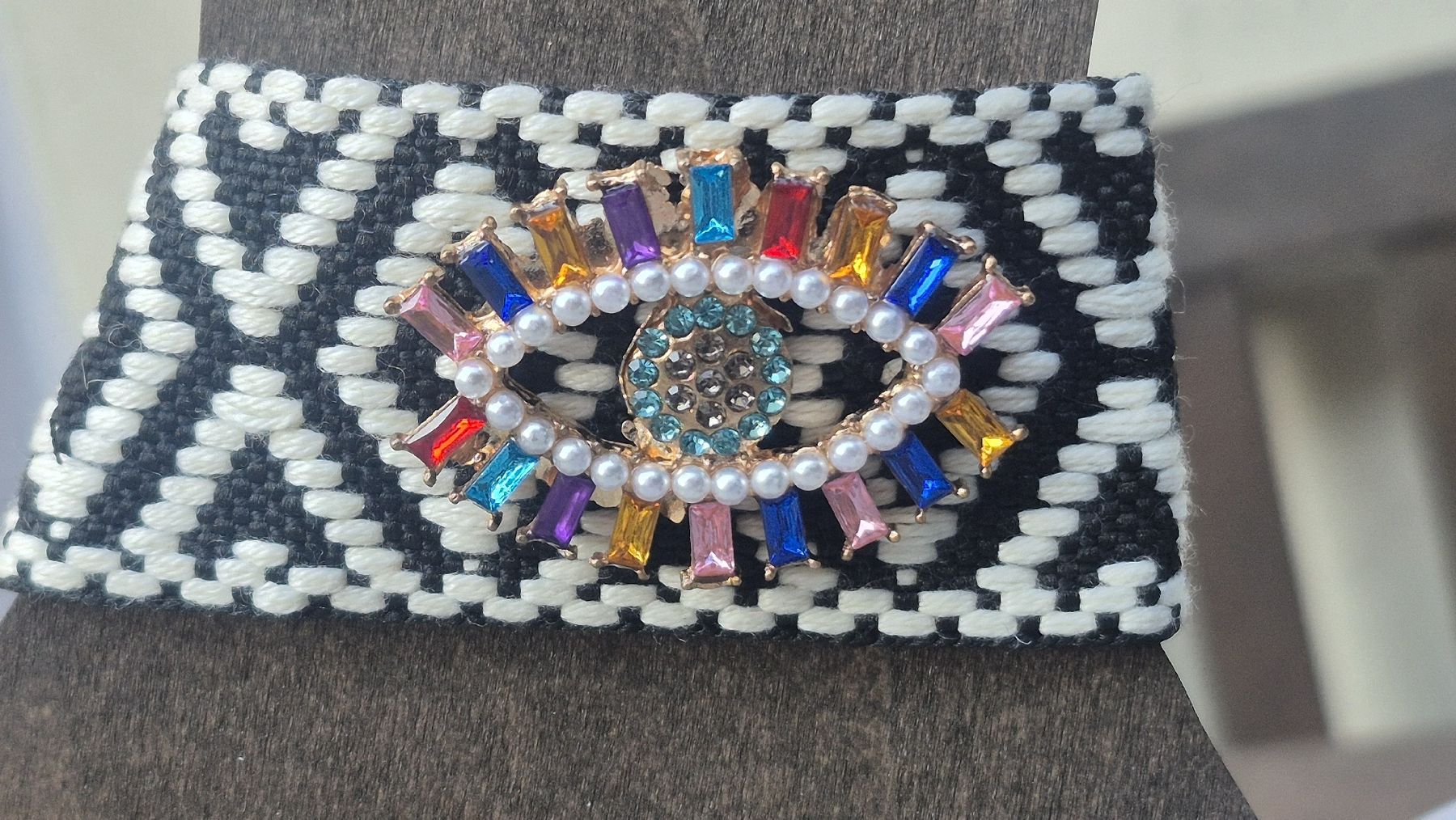 Bracciali & Braccialetti: Bracciale Tessuto Occhio Multicolore Nuovo – Nuovo (secondo la descrizione) da Giubiasco venduto da Stefaniav 1