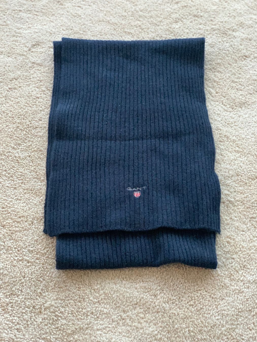 Gant Completi: Gant Schal one size – Nuovo (secondo la descrizione) da Schenkon venduto da LVJDEAN