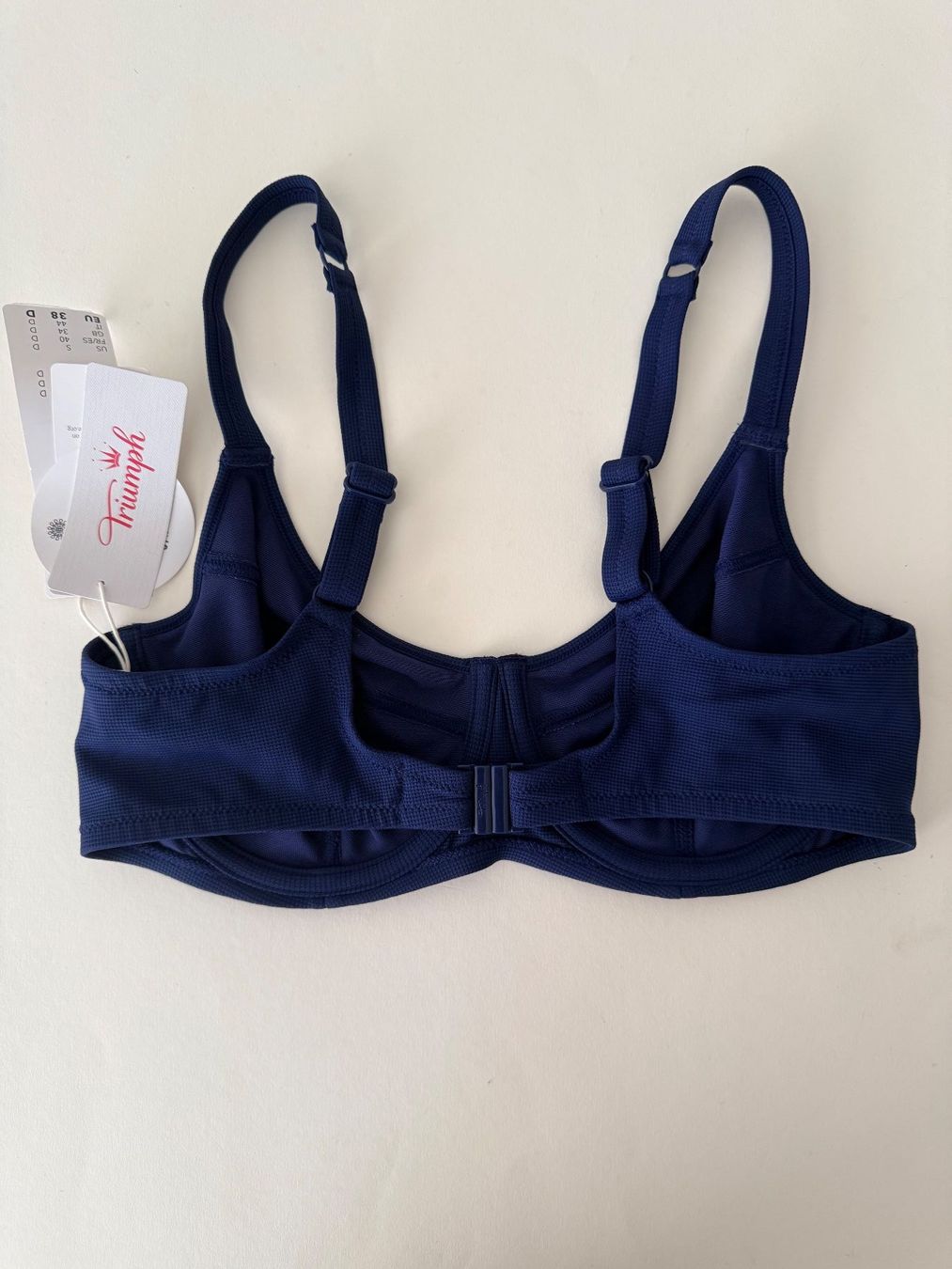 Triumph Costumi da bagno & Bikini: TRIUMPH, Bikini-Top SUMMER GLOW, Grösse 38D, Dunkelblau – Nuovo e nell'imballaggio originale da Rudolfstetten venduto da gst_g7xl 2