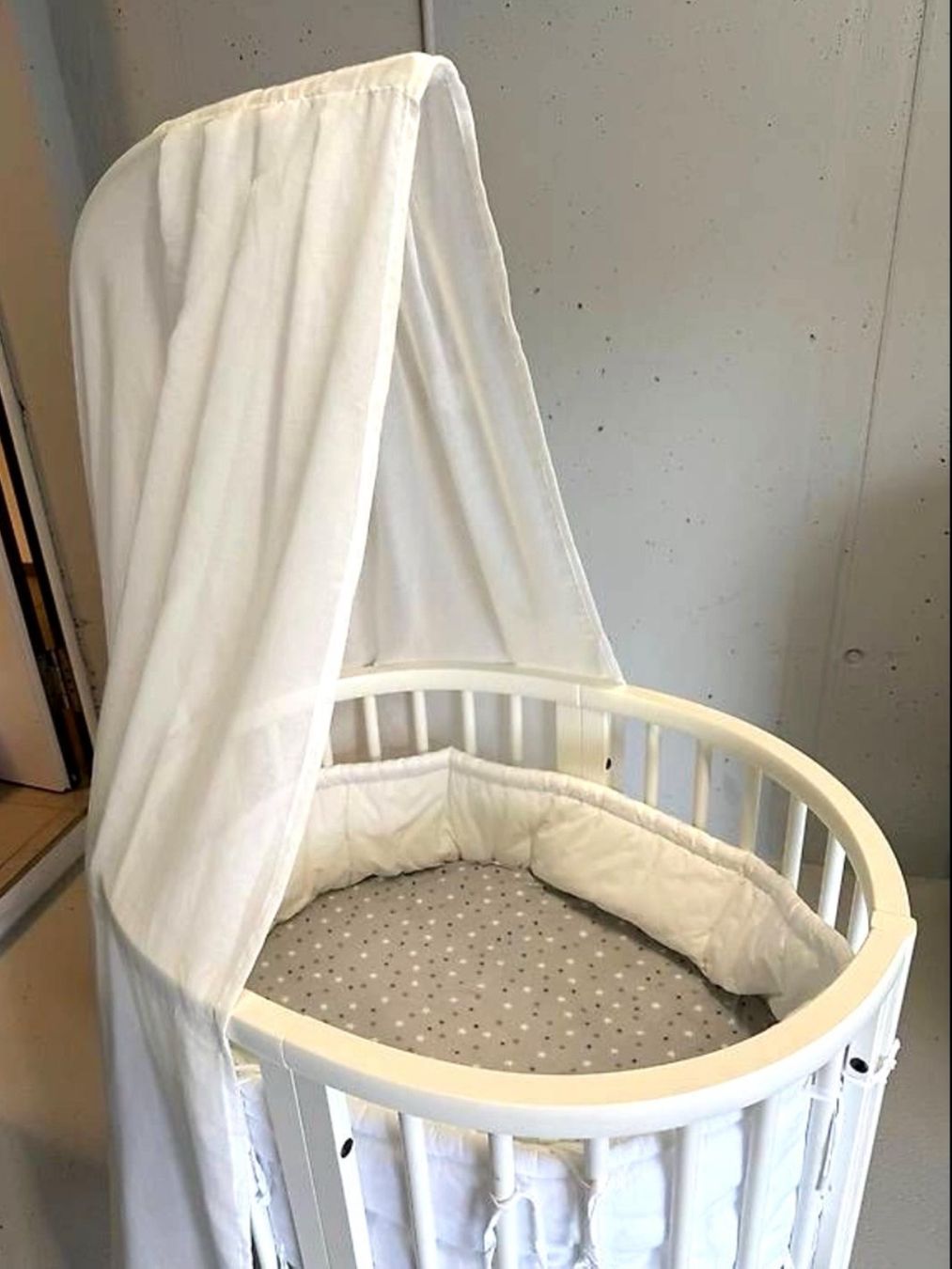 Stokke Culle: Stokke Stubenbett/Babybett – Usato da Ennetbürgen venduto da Jvek