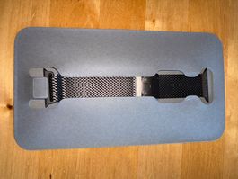 Bracelet Apple Watch titanium Milanese Loop L