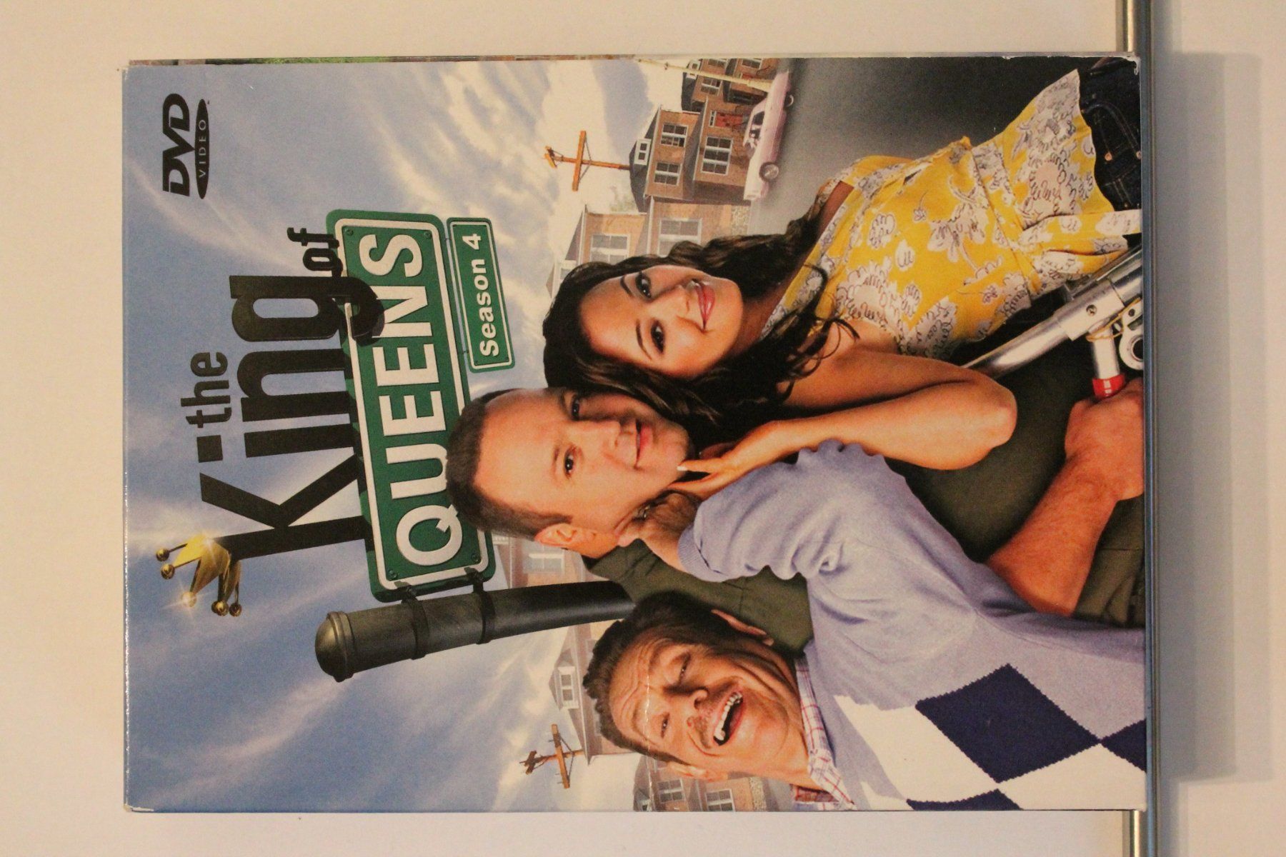 Tutti i DVDs: King of Queens - Staffel 4 – Usato da Grenchen venduto da Manuel.We