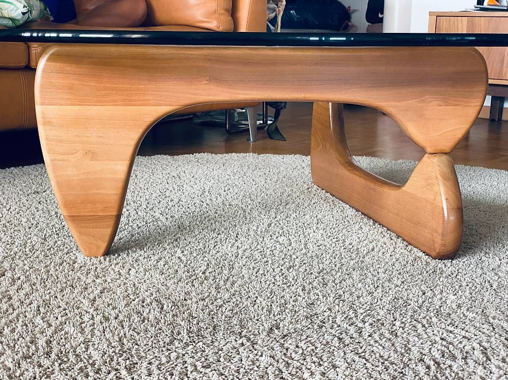 Vitra Tavoli: Table basse : Vitra Noguchi originale  noyer – Usato da Genève venduto da meh_9spx 1