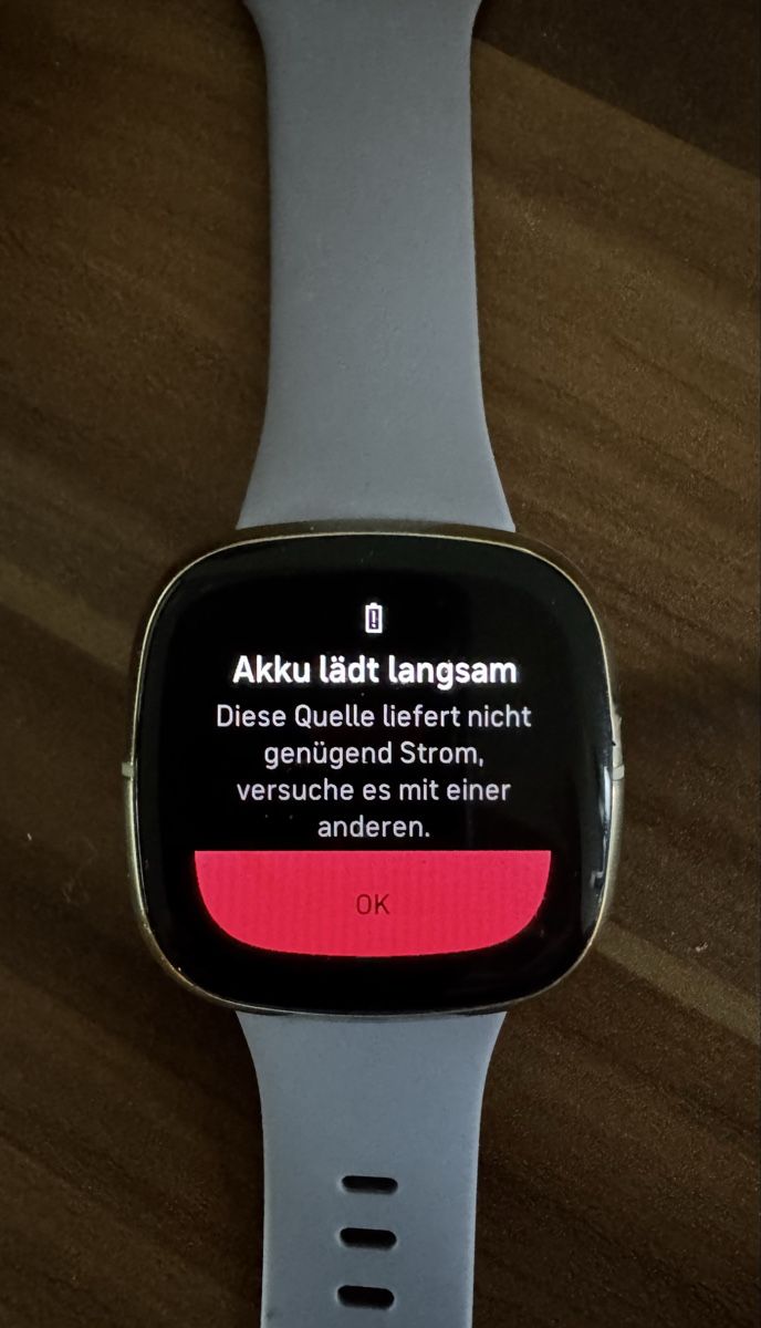 Fitbit Orologi: Fitbit Versa – Usato da Balgach venduto da Pumuckl03 1