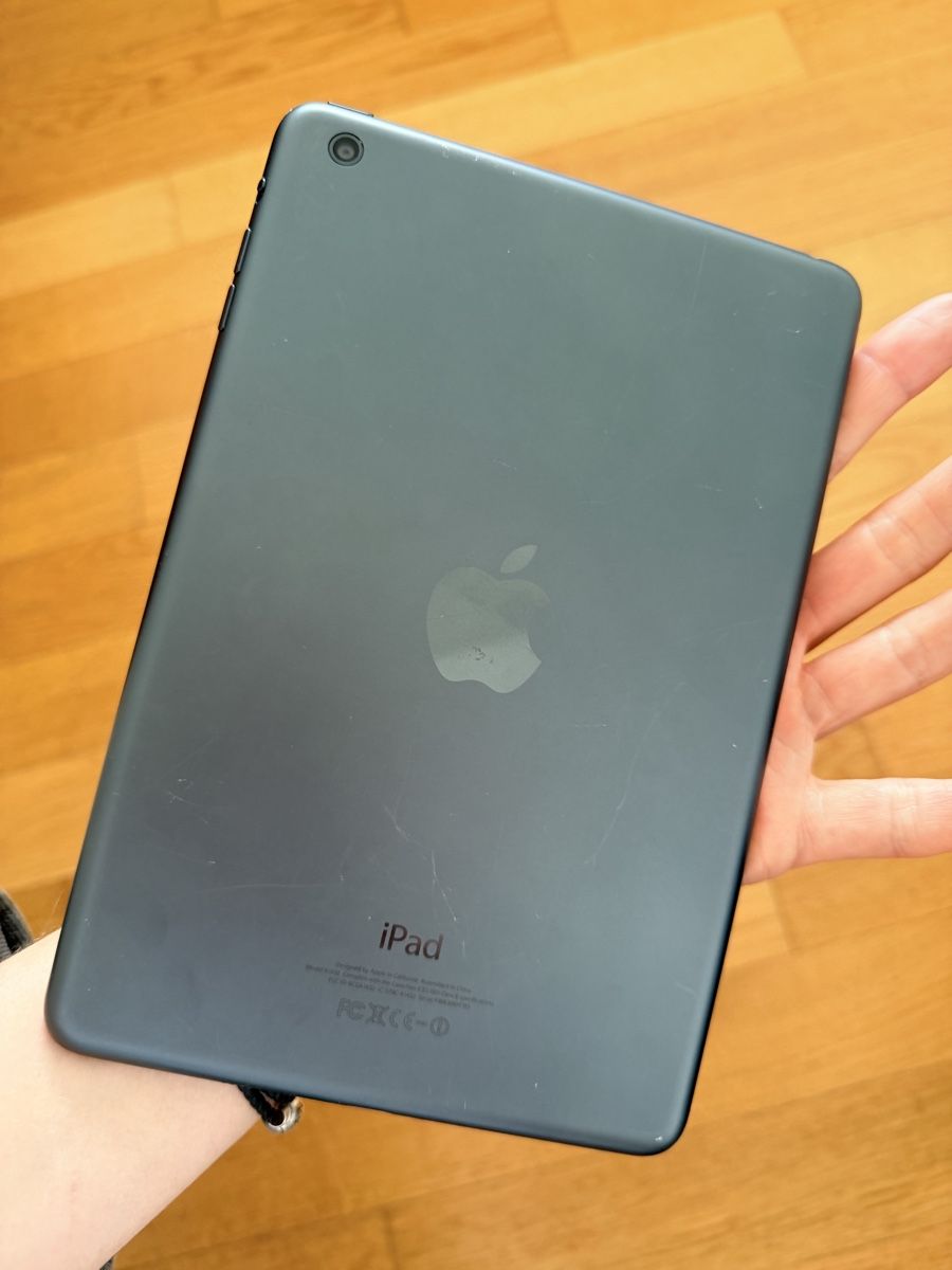 Apple Tablet PC: iPad Mini 2 A1432 – Usato da Burgdorf venduto da Umka1