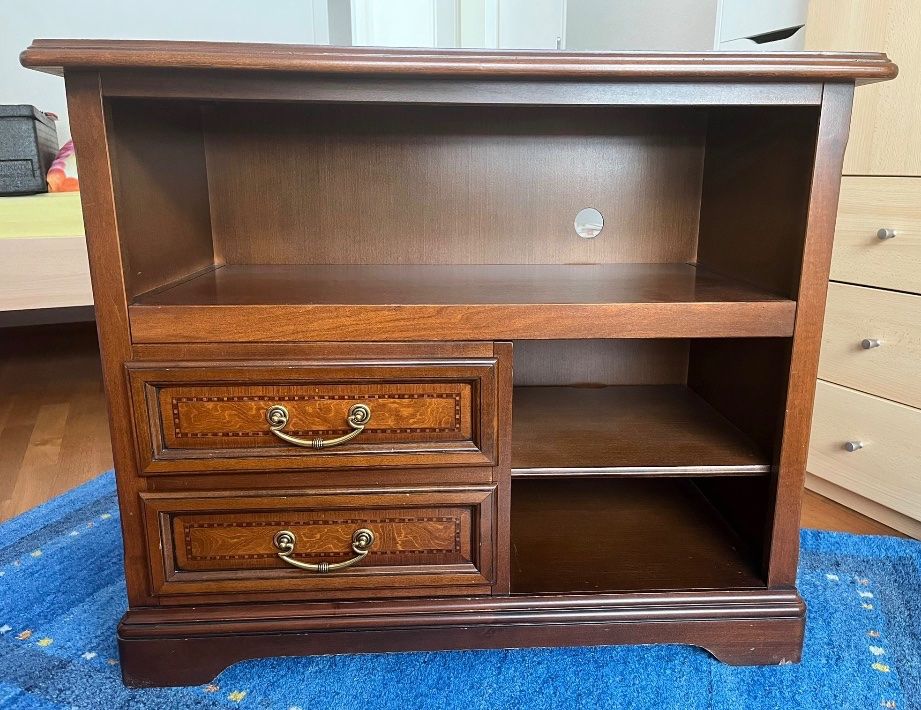 Mobili TV: Fernsehmöbel Kommode Sideboard von SELVA Biedermeierstiel – Usato da Oberbipp venduto da Juragreen