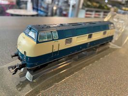 Märklin 3681 digital Br 221 DB diesel