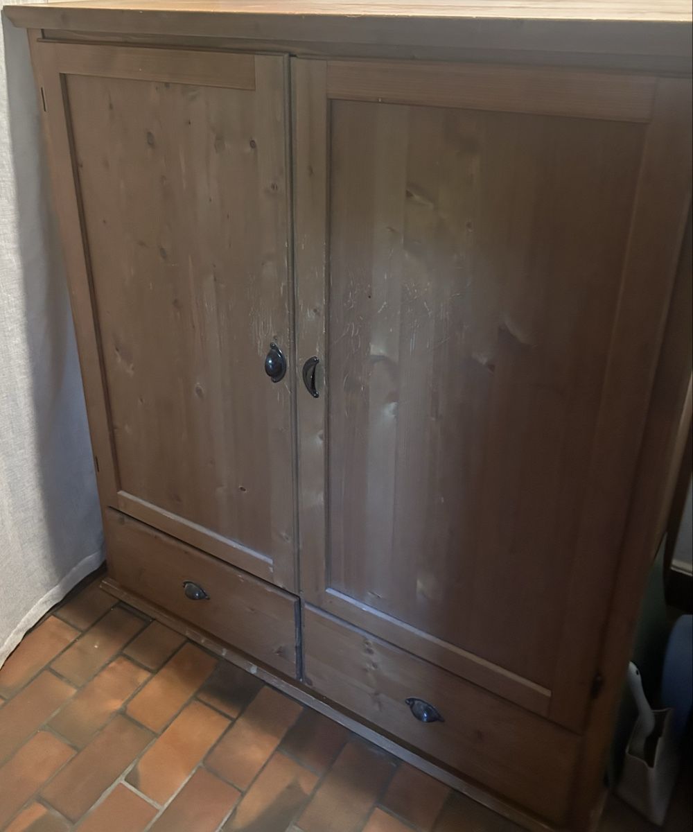 Ikea Credenze: Praktisches IKEA -Wohnzimmer-Buffet – Usato da Winterthur venduto da stella67 3