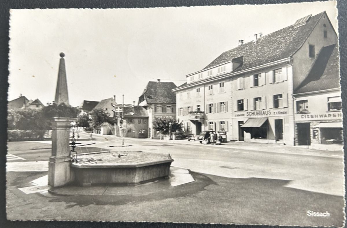 Ansichtskarten: Sissach Strassenpartie  – Gebraucht aus Horw von Tellbub