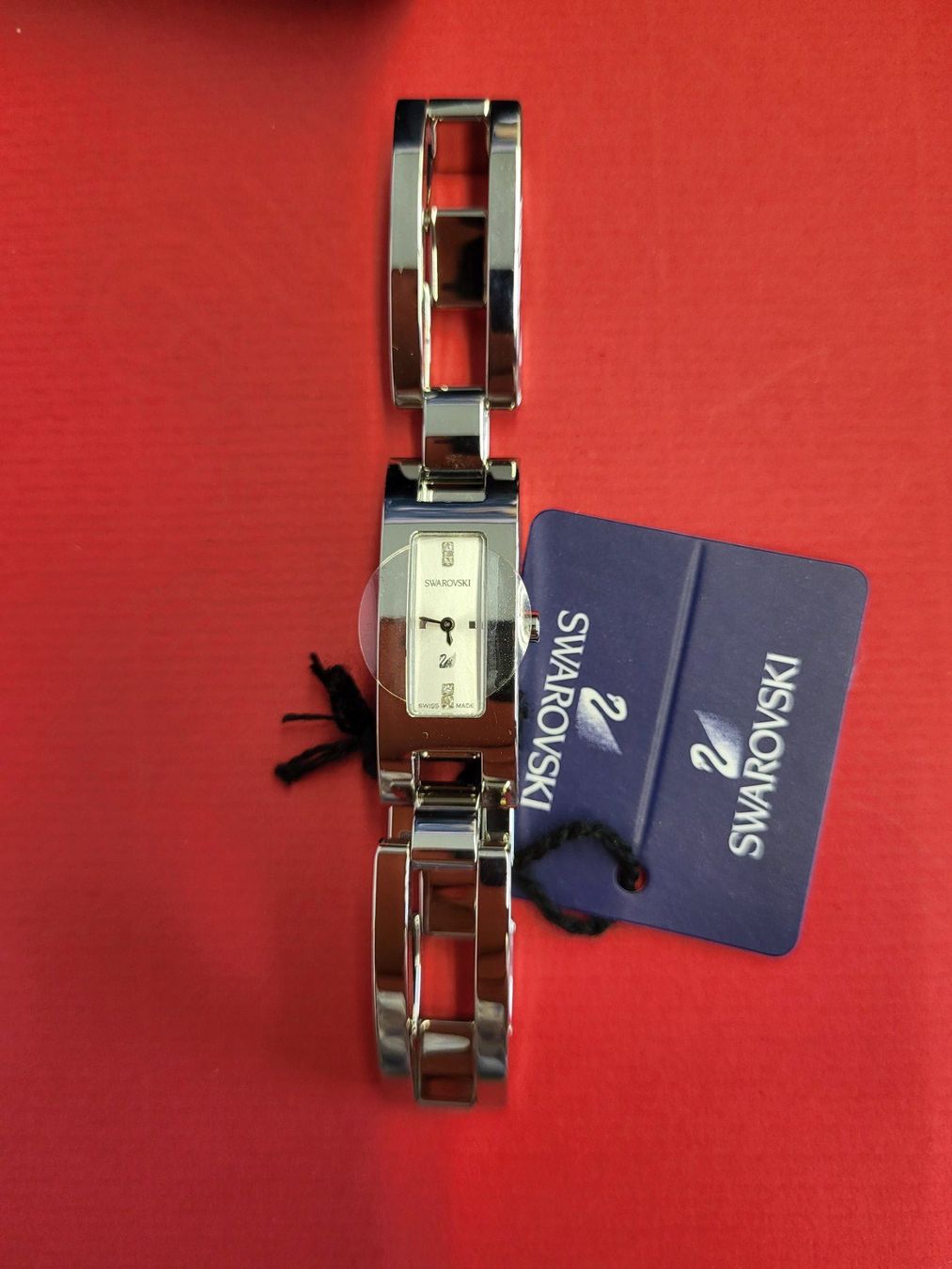Swarovski Uhren: Swarovski Damen Uhr 945980 – Neu und originalverpackt aus Diessenhofen von Osio
