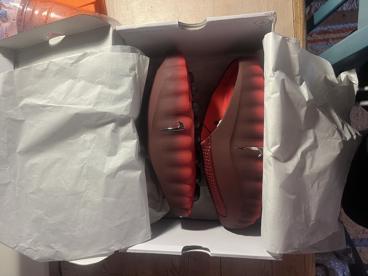 Nike Herrenschuhe: Nike mind 001 team read  – Neu (gemäss Beschreibung) aus Rifferswil von ike_m29t 1