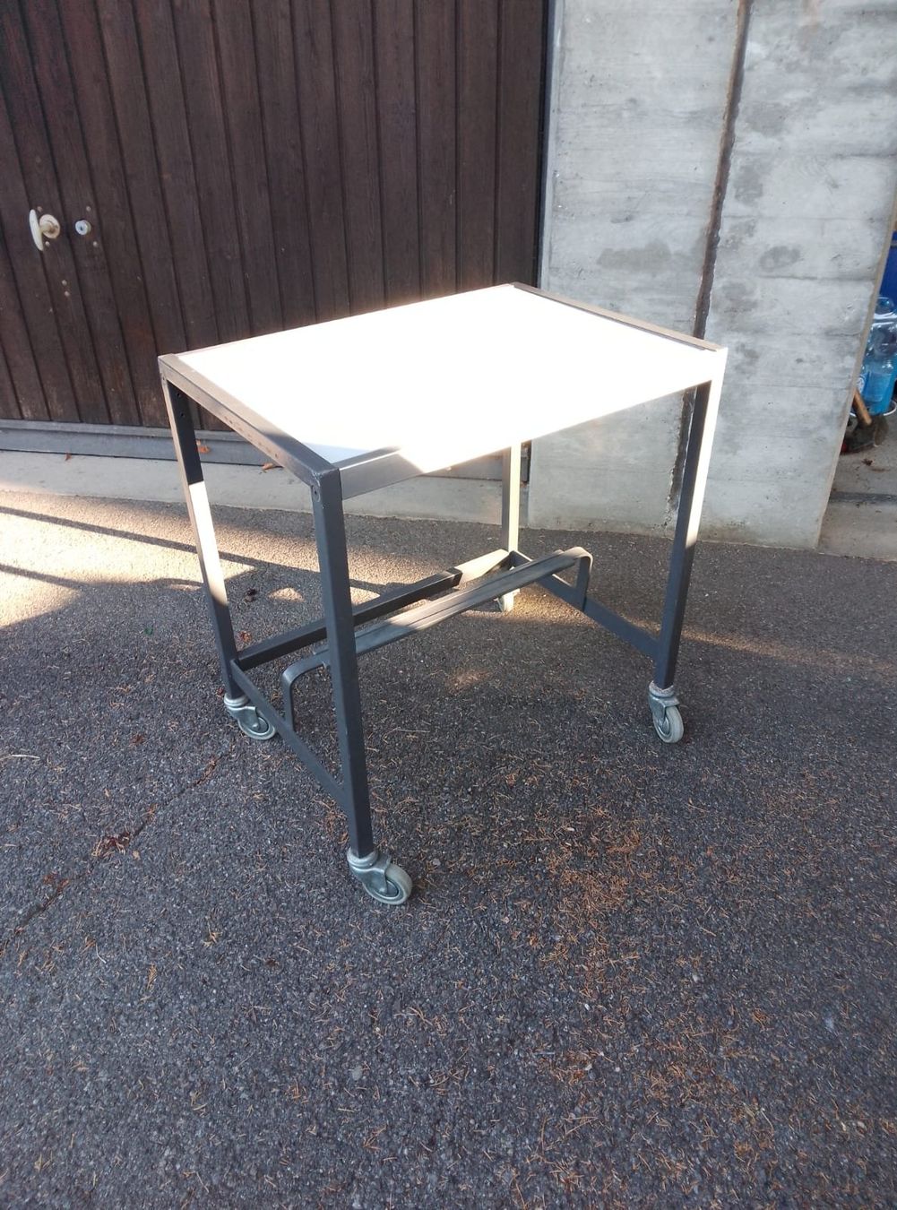 Établis: Wagen – D'occasion à Umiken par Idus 1