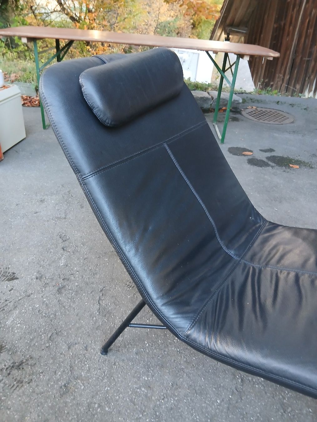 Liegen & Liegestühle: Liegesessel Leder schwarz  – Neu (gemäss Beschreibung) aus Adligenswil von karinma 2