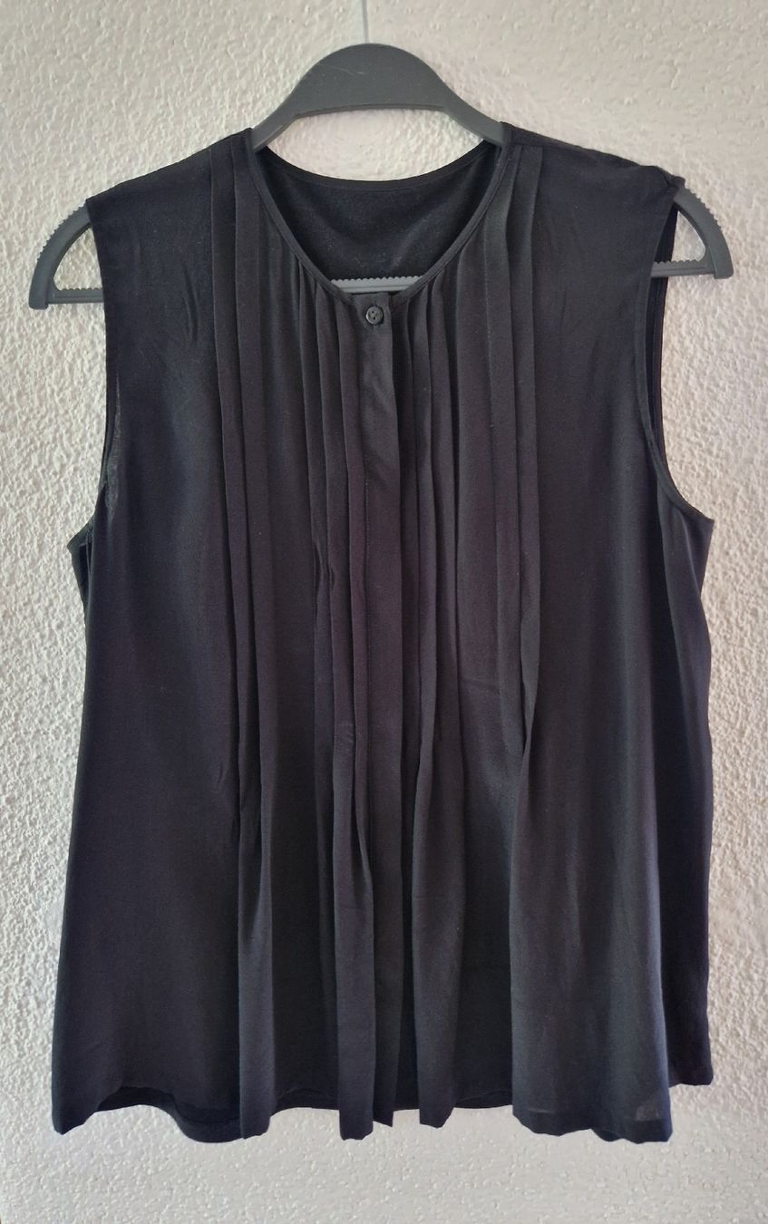 Max Mara Camicette: Schwarze Bluse mit Seide von Max Mara Weekend, Grösse 38 – Usato da Kloten venduto da somsing