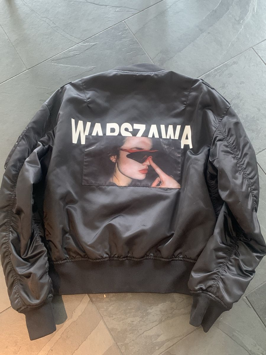 Giacche: Bomber Jacket Warszawa Print Black Size Small – Nuovo (secondo la descrizione) da Pontresina venduto da Ricardajuneau01 1