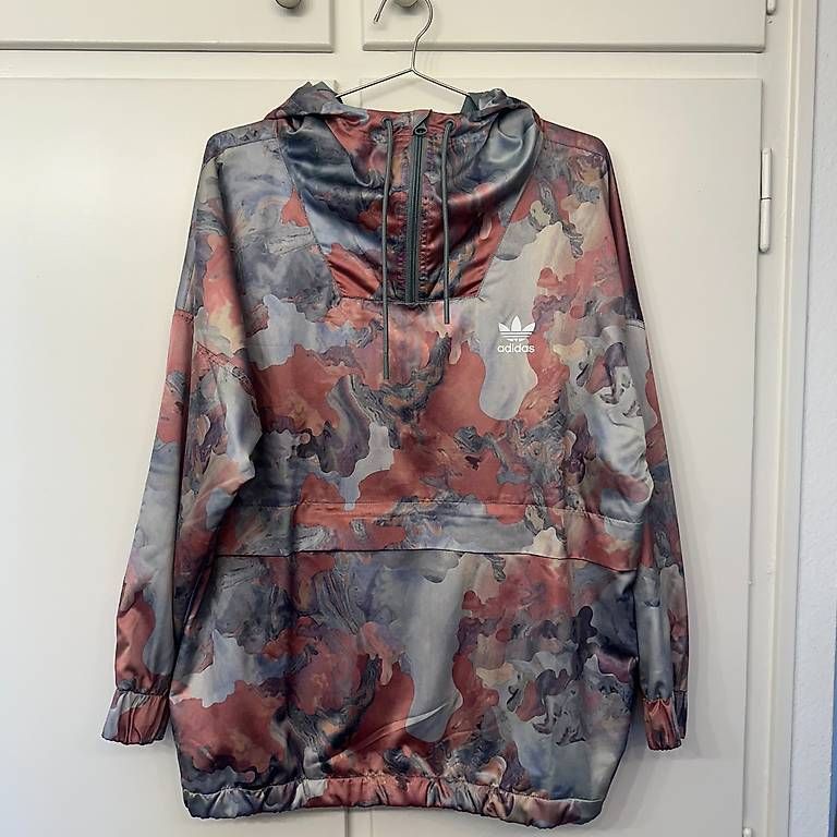 Adidas Giacche: Adidas Pullover Windbreaker pastel marbled, Jacke, getragen – Usato da Basel venduto da boysnoize