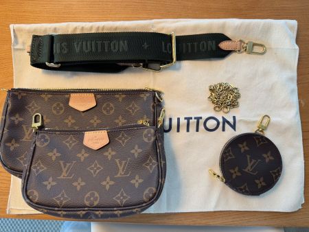 Louis Vuitton Multi Pochette Accessoires