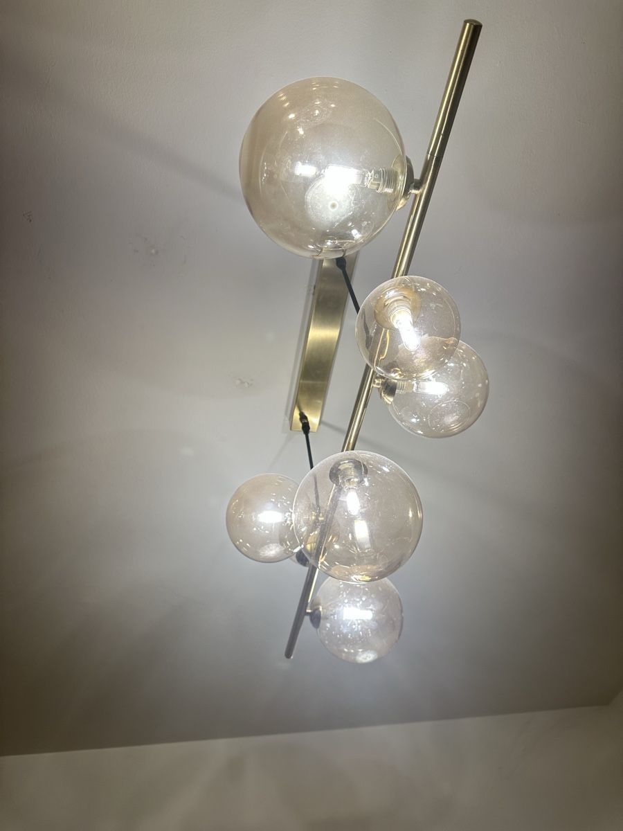 Kerzenständer: Modern 7-Light Brass & Glass Globe Chandelier Ceiling Light – Neu (gemäss Beschreibung) aus Basel von VanBuyer2010 2
