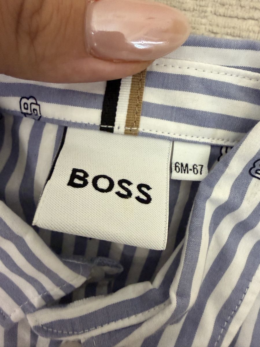 Hugo Boss Chemises, Tops & T-shirts: Boss Hemd Baby  – D'occasion à Altendorf par Carcoura 2
