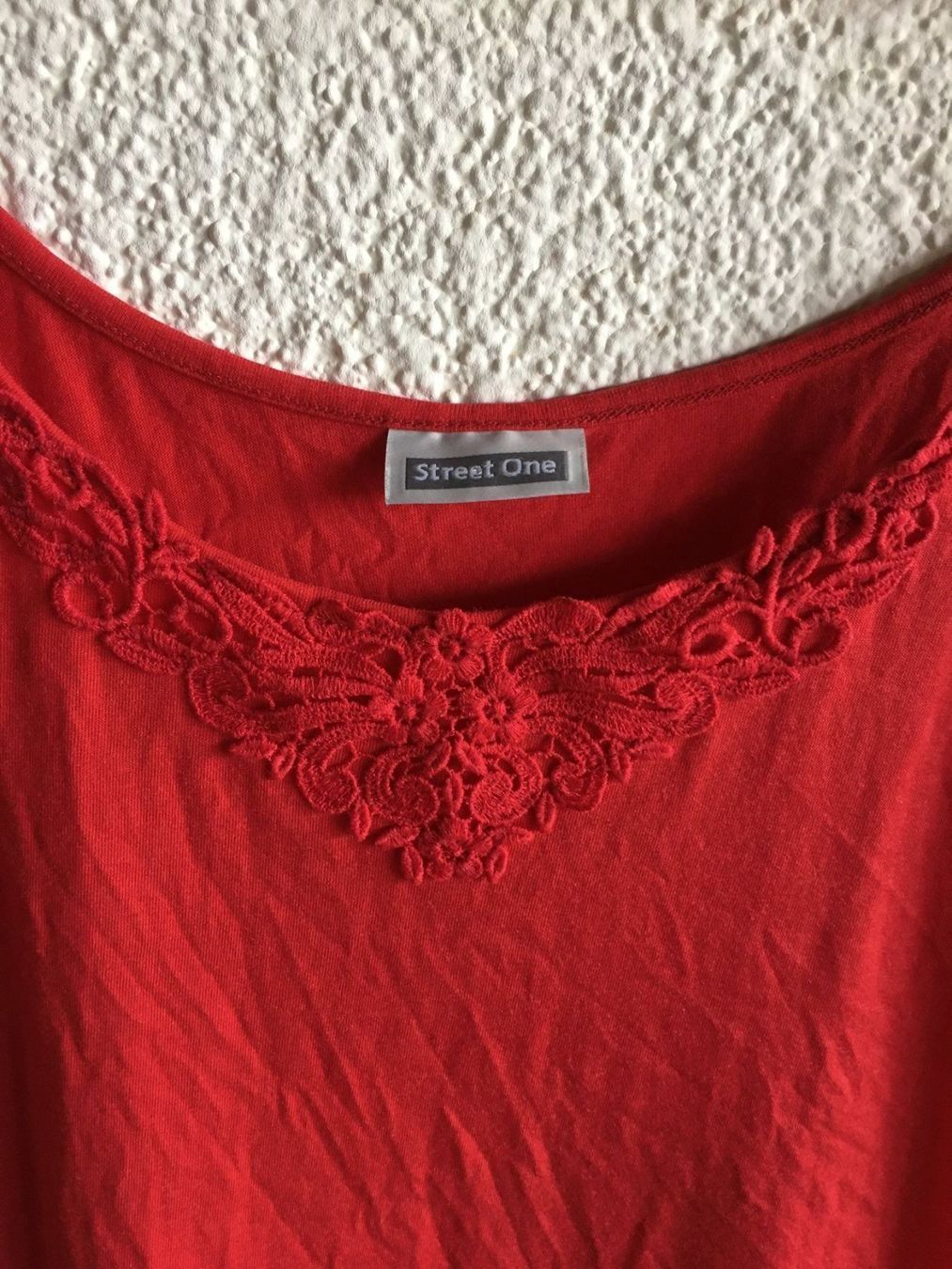 Tops: STREET ONE Longtop, Gr.36, rot, Spitze – Gebraucht aus Arni AG von Mimo007 1